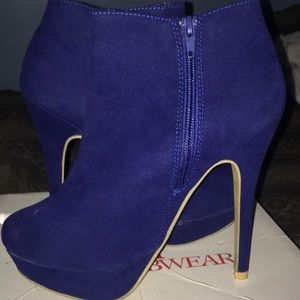 Women’s high heels